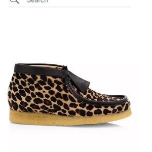Clarks Leopard Wallabee